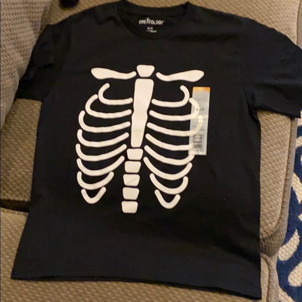 New kids skeleton rib cage black shirt
